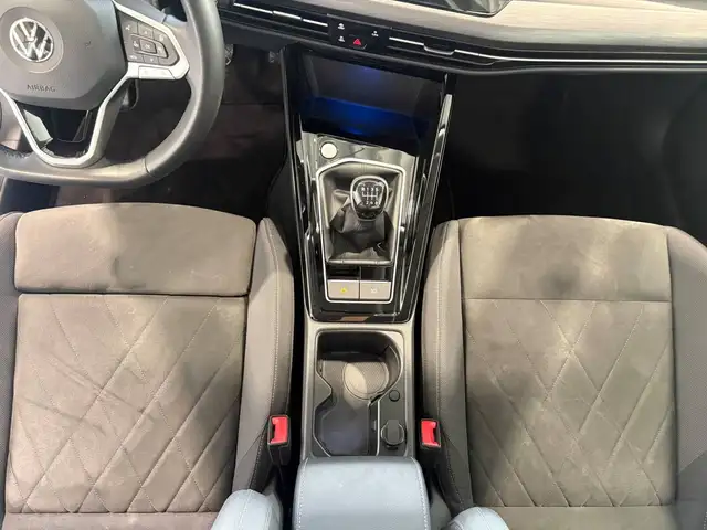 Volkswagen Golf view 12