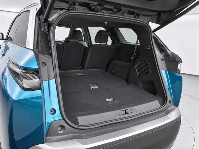 Peugeot 5008 view 3