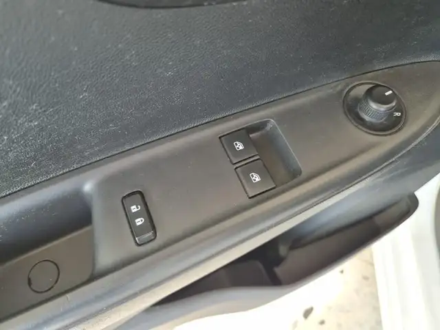 Opel Karl view 14