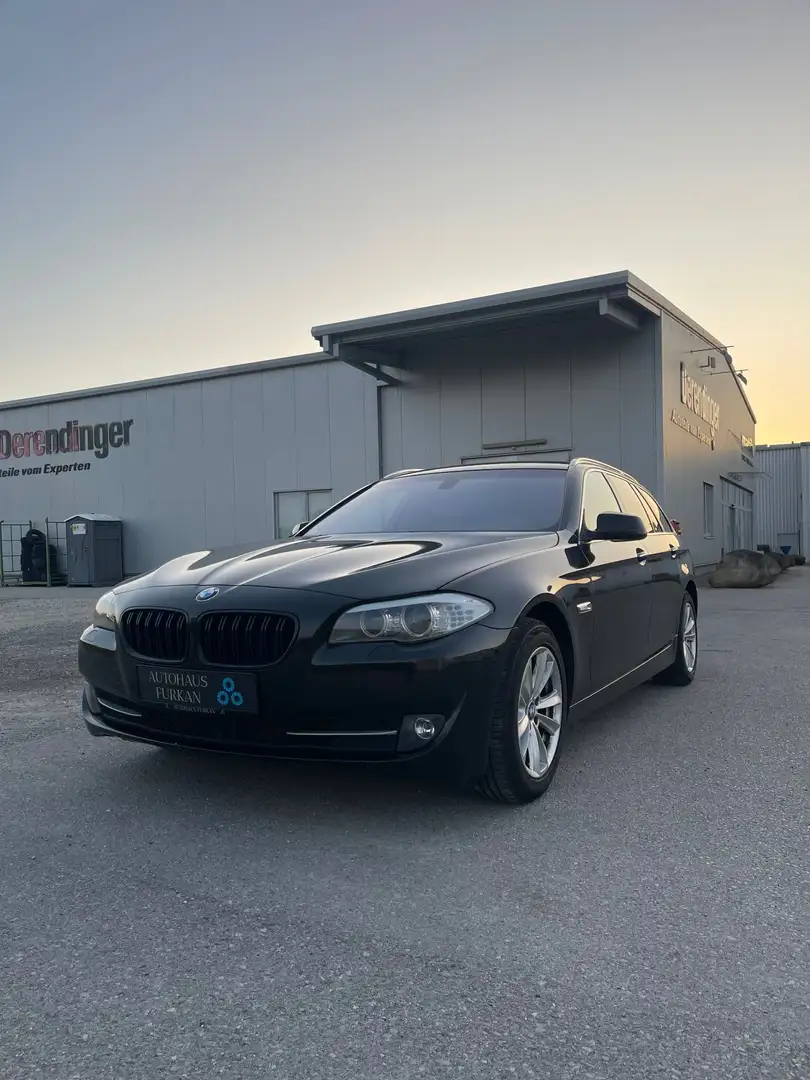 BMW 520 5er - 520 d DPF Touring Noir - 2
