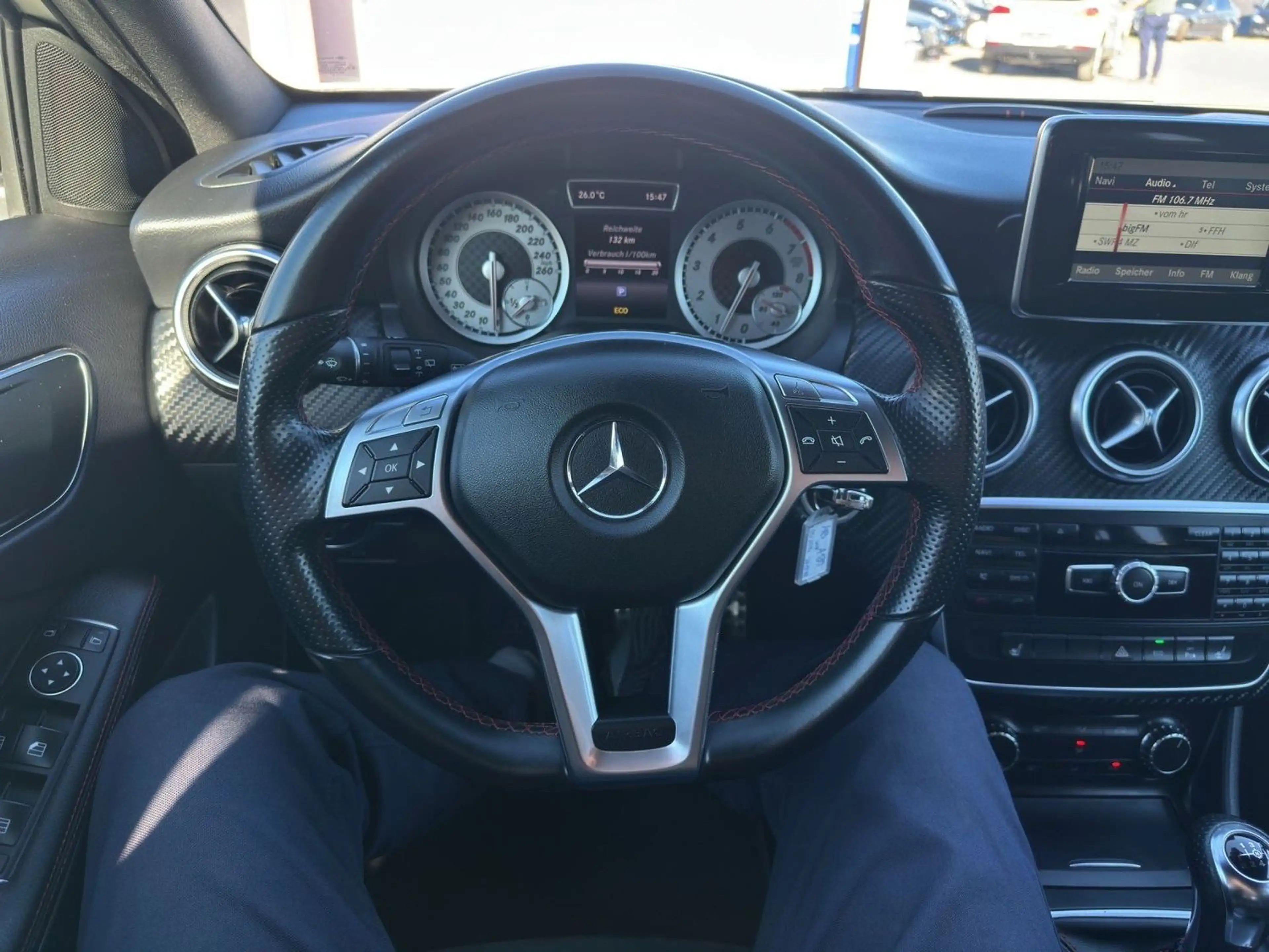 Mercedes-Benz A 180 AMG Line BlueEfficiency — photo 13
