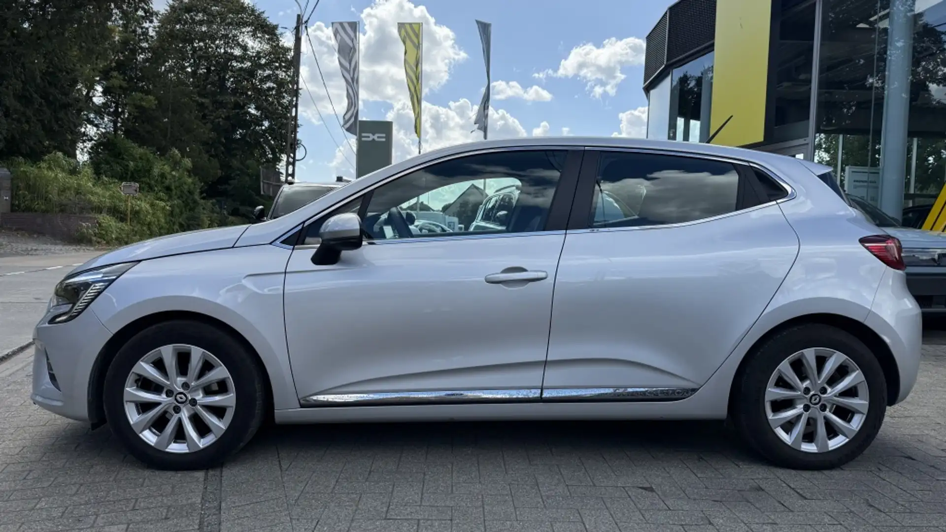 Renault Clio 1.0 TCe Intens Silber - 2