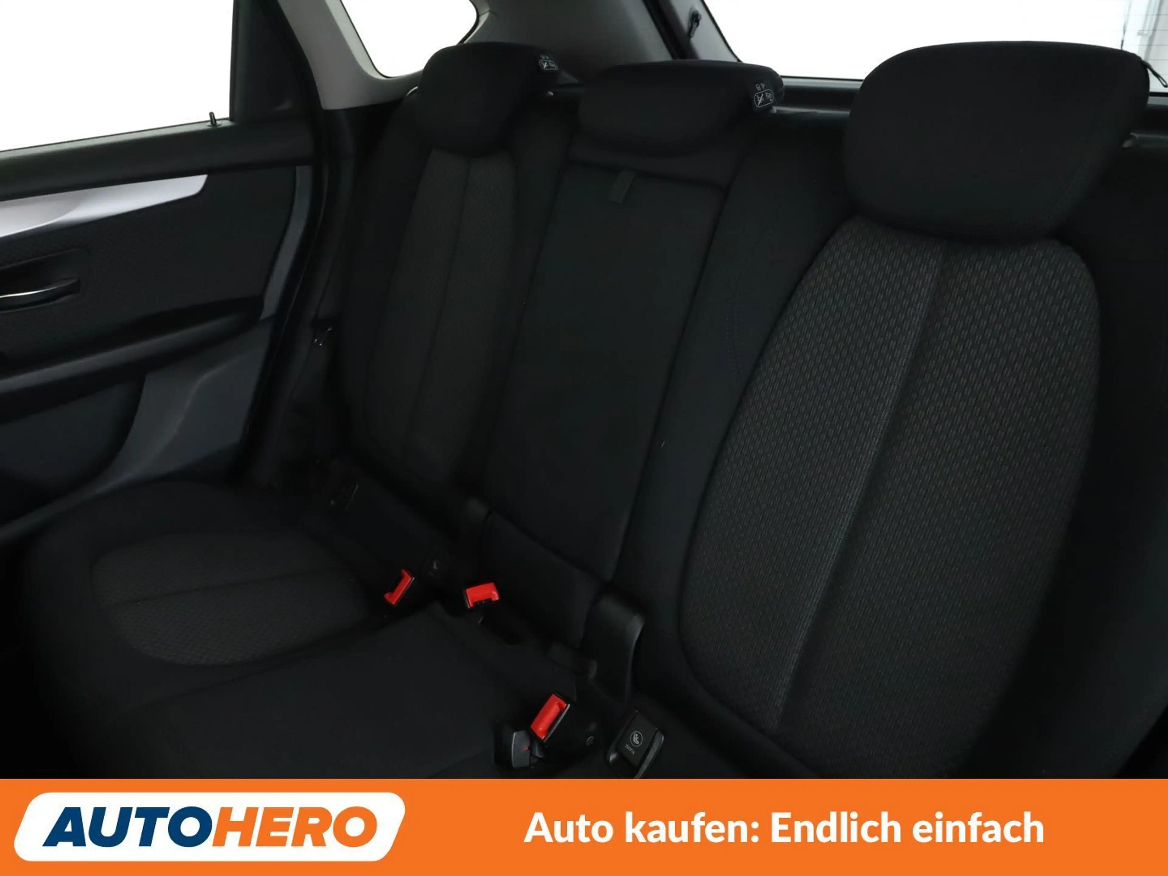 BMW 214 214d Active Tourer Basis *NAVI*TEMPO*PDC*SHZ* — photo 14