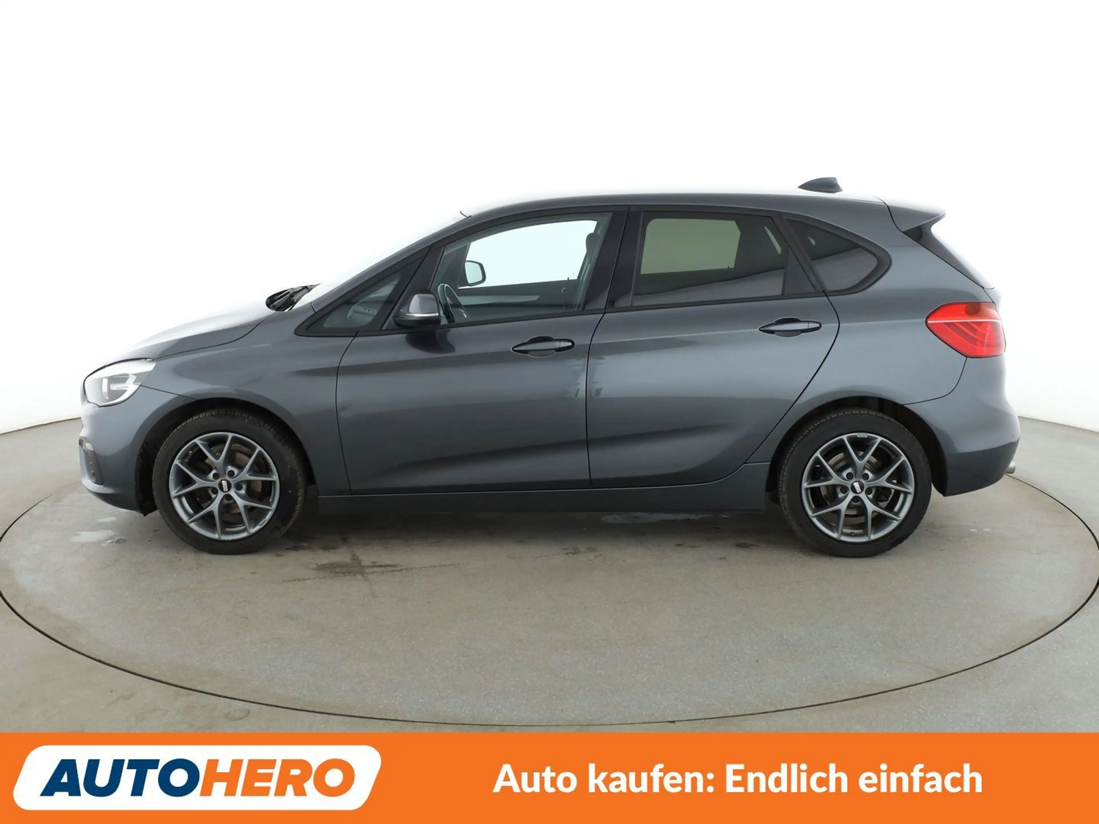 BMW 214 214d Active Tourer Basis *NAVI*TEMPO*PDC*SHZ* — photo 3