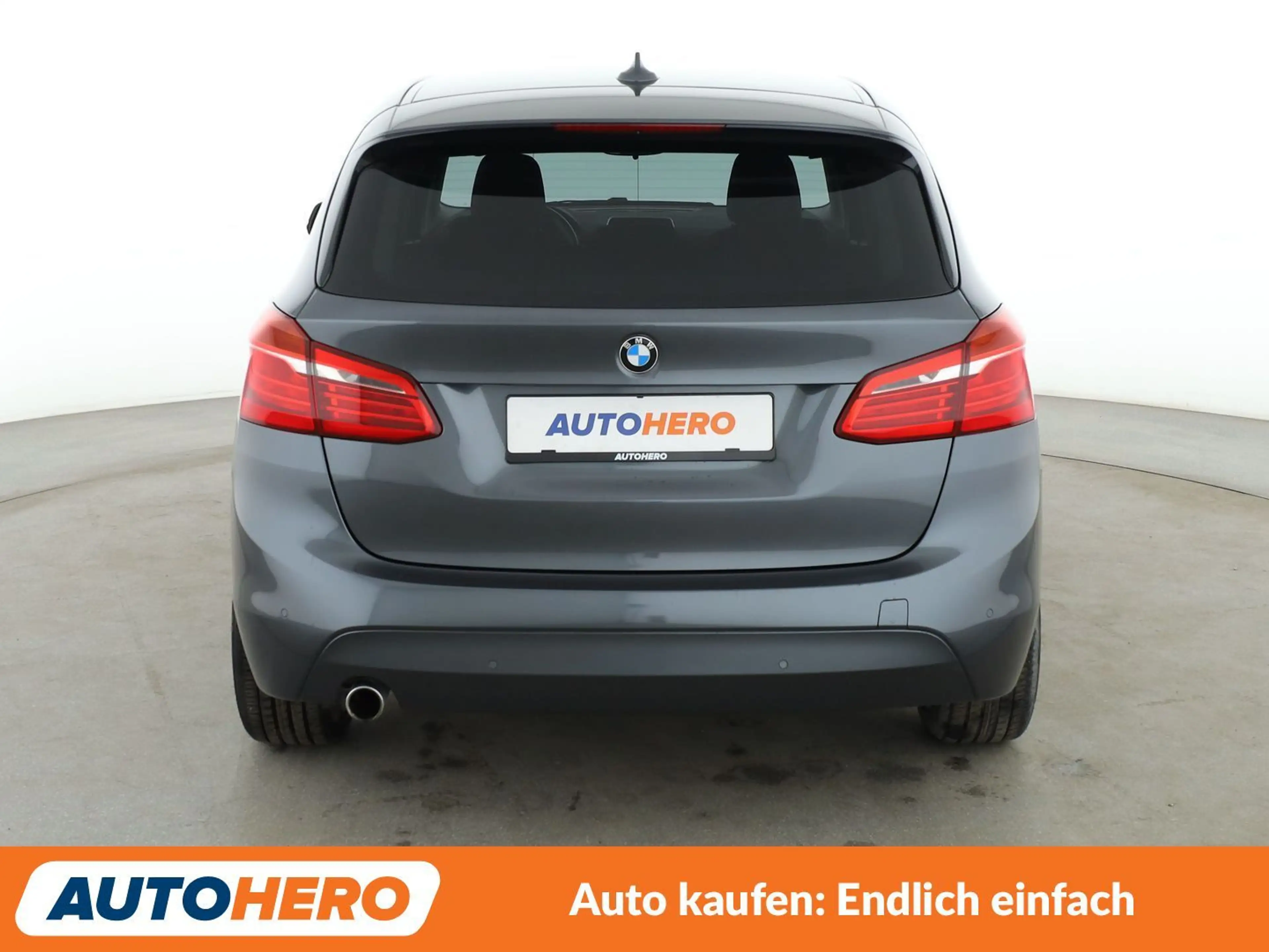 BMW 214 214d Active Tourer Basis *NAVI*TEMPO*PDC*SHZ* — photo 5