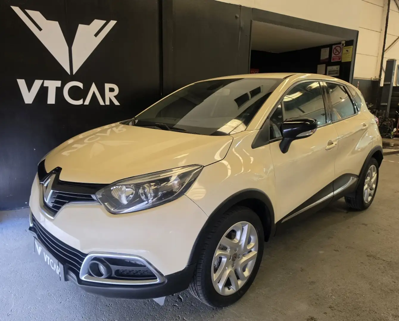 Renault Captur TCe Energy Intens 120 EDC Beige - 2