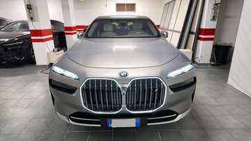 xDrive 60