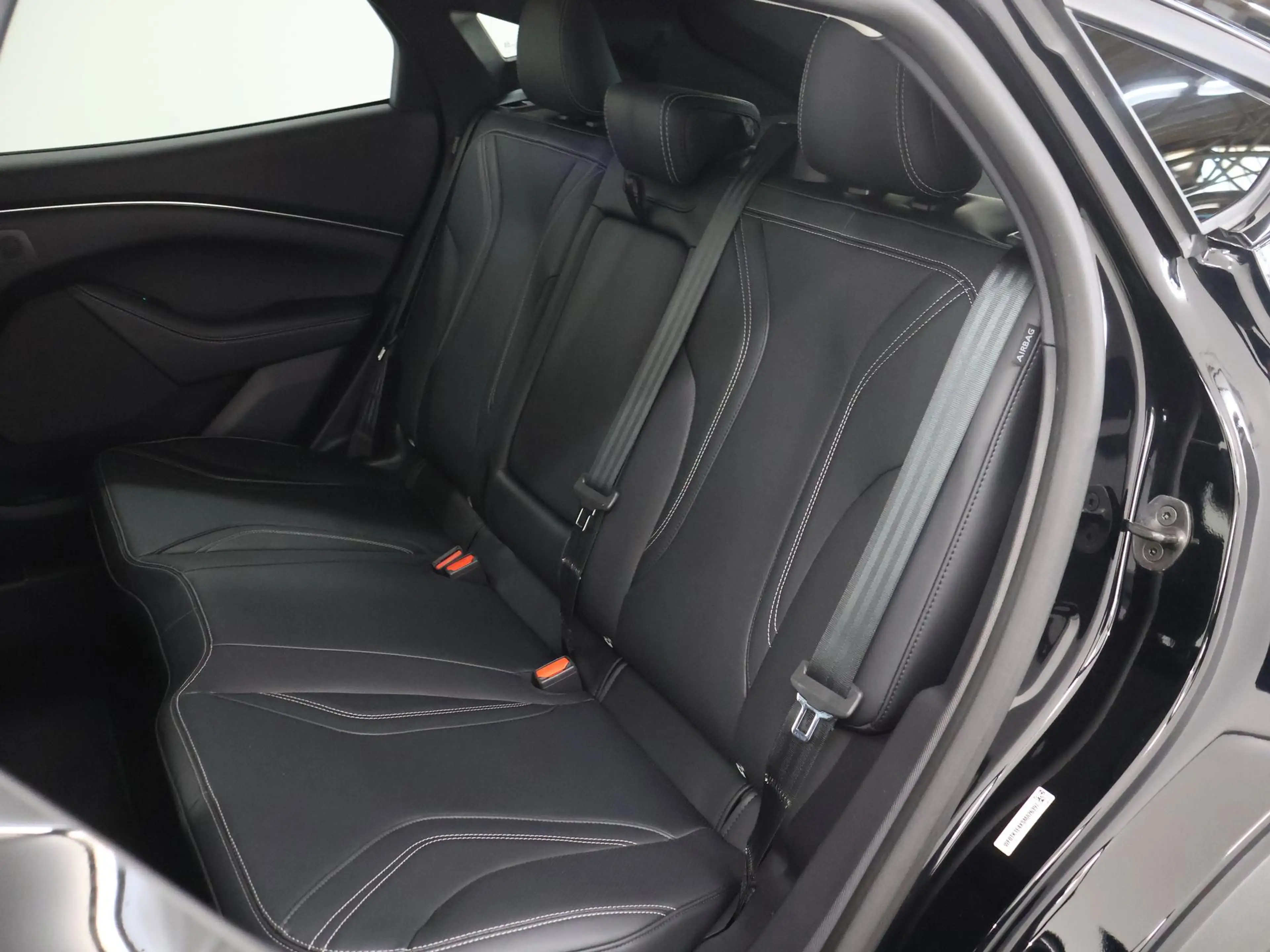 Ford Mustang Mach-E Standard RWD 73 kWh | Panoramadak | Technologie-Pa — photo 11