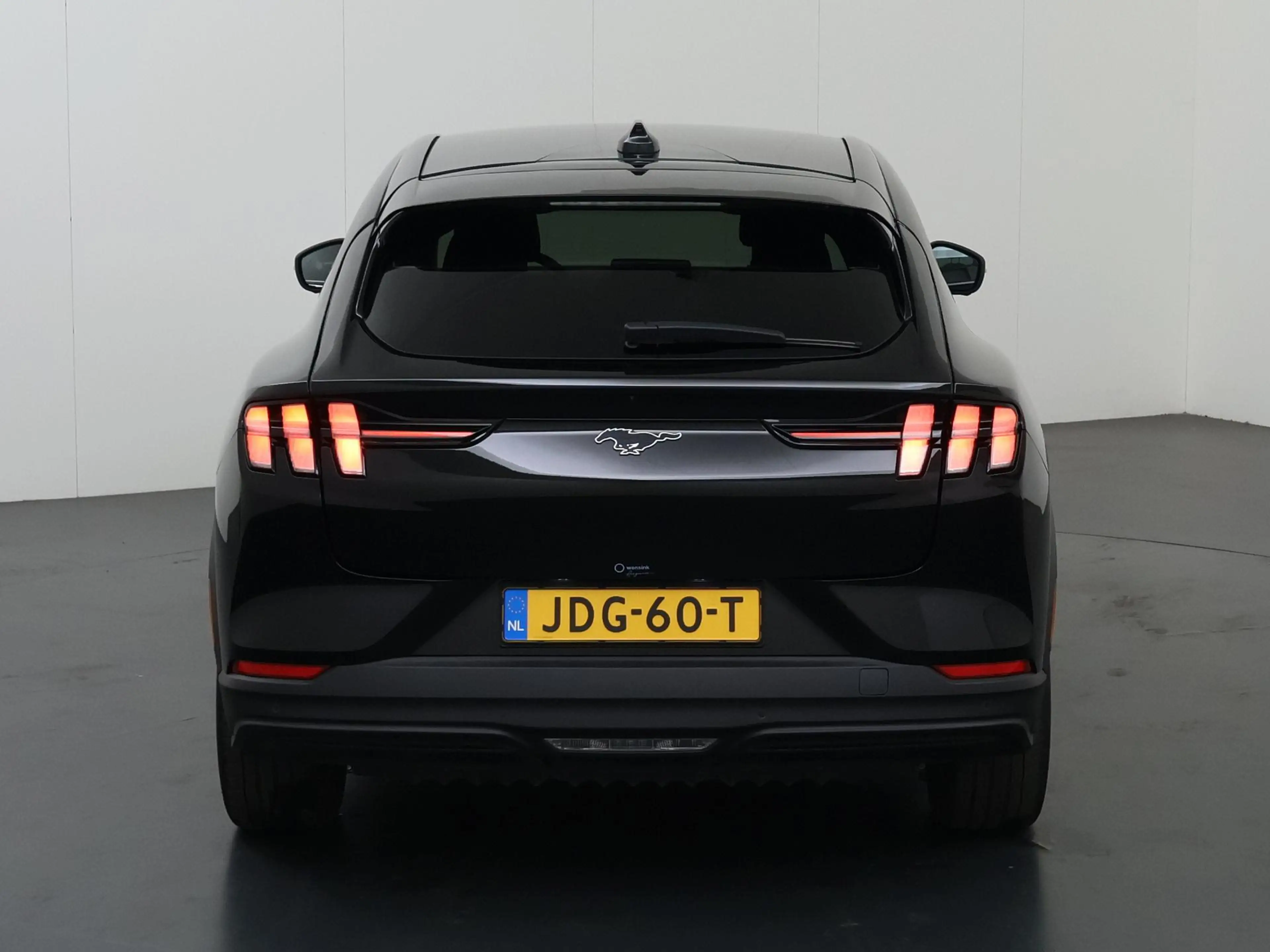 Ford Mustang Mach-E Standard RWD 73 kWh | Panoramadak | Technologie-Pa — photo 4