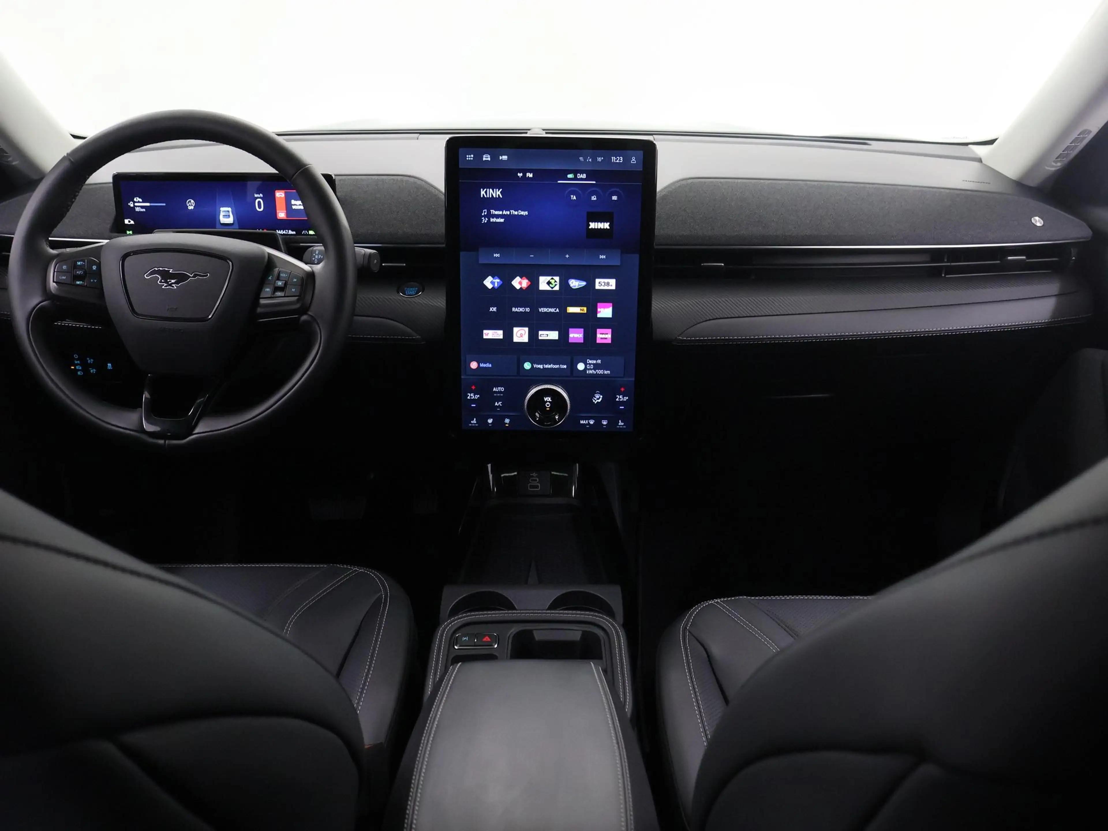 Ford Mustang Mach-E Standard RWD 73 kWh | Panoramadak | Technologie-Pa — photo 8