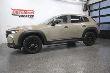 GS-L / TOIT PANO / AWD