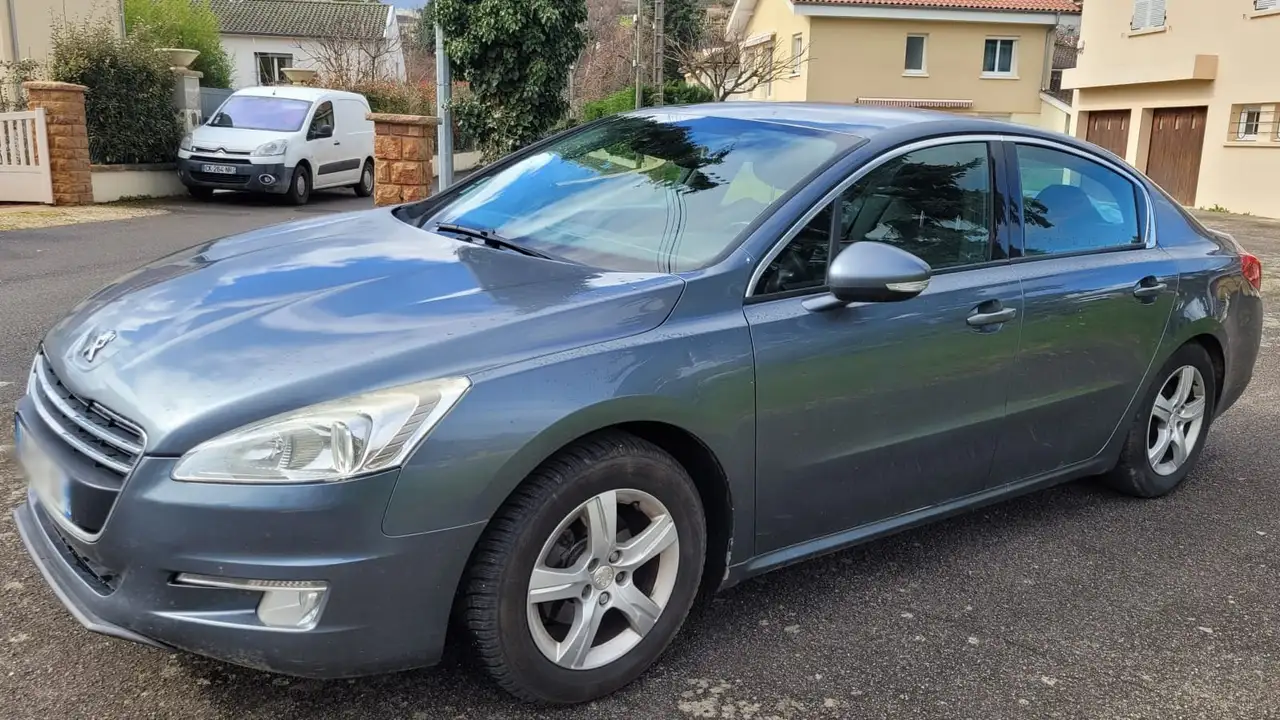 Peugeot 508 1.6 HDi 112ch FAP BVM5 Active