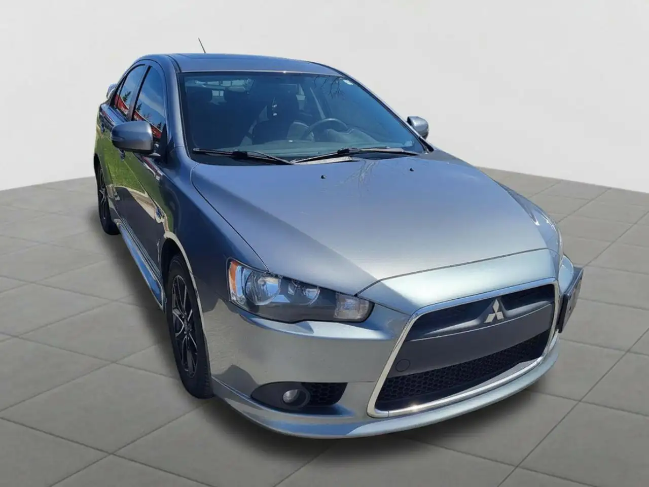 Mitsubishi Lancer снимка Mitsubishi Lancer