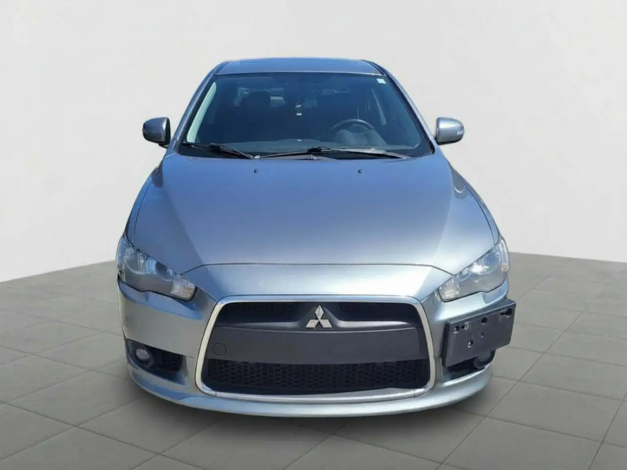 Mitsubishi Lancer снимка Mitsubishi Lancer