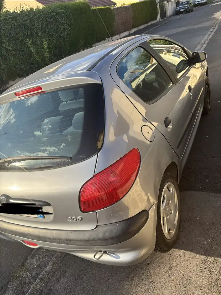 Peugeot 206 1.4i XR Présence, foto 2