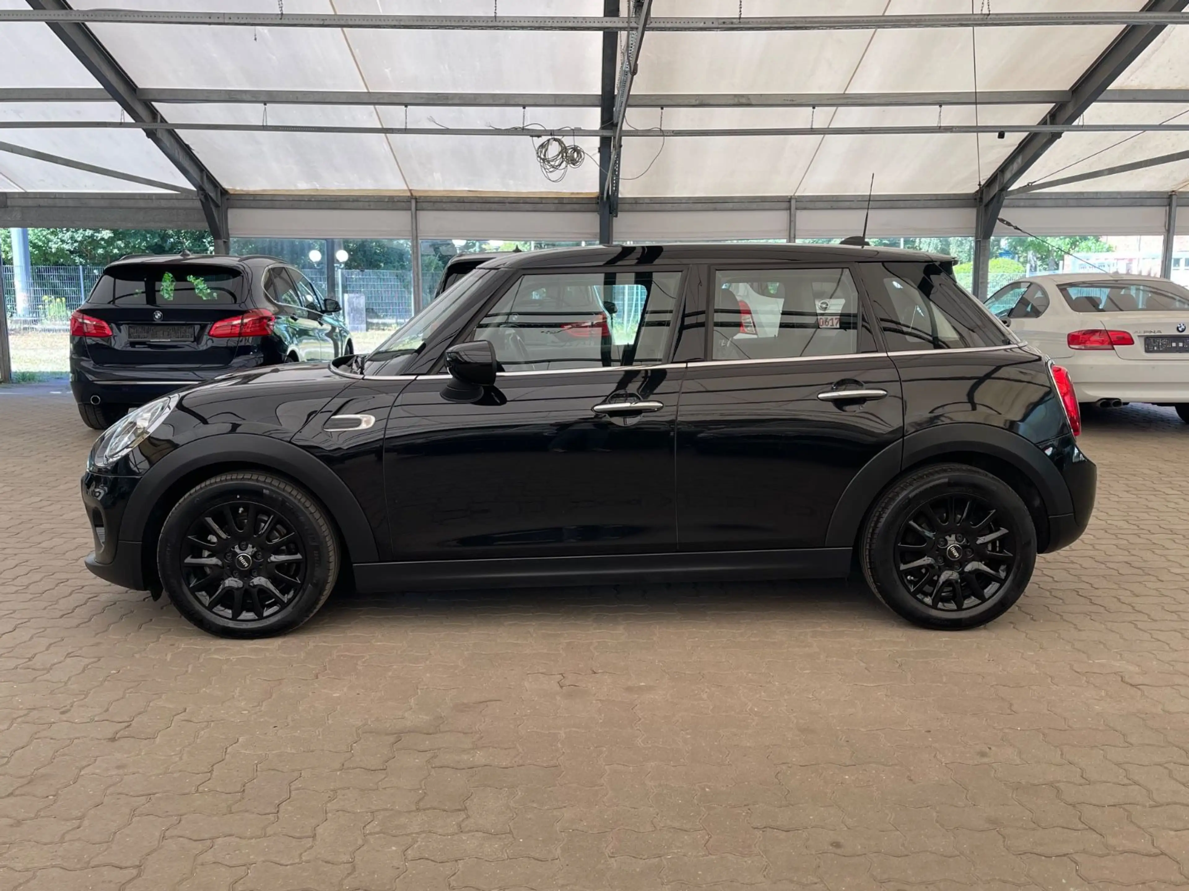 MINI One Mini 5-trg. 1.Hd/LED/Navi/AppleCarplay/PDC — photo 4