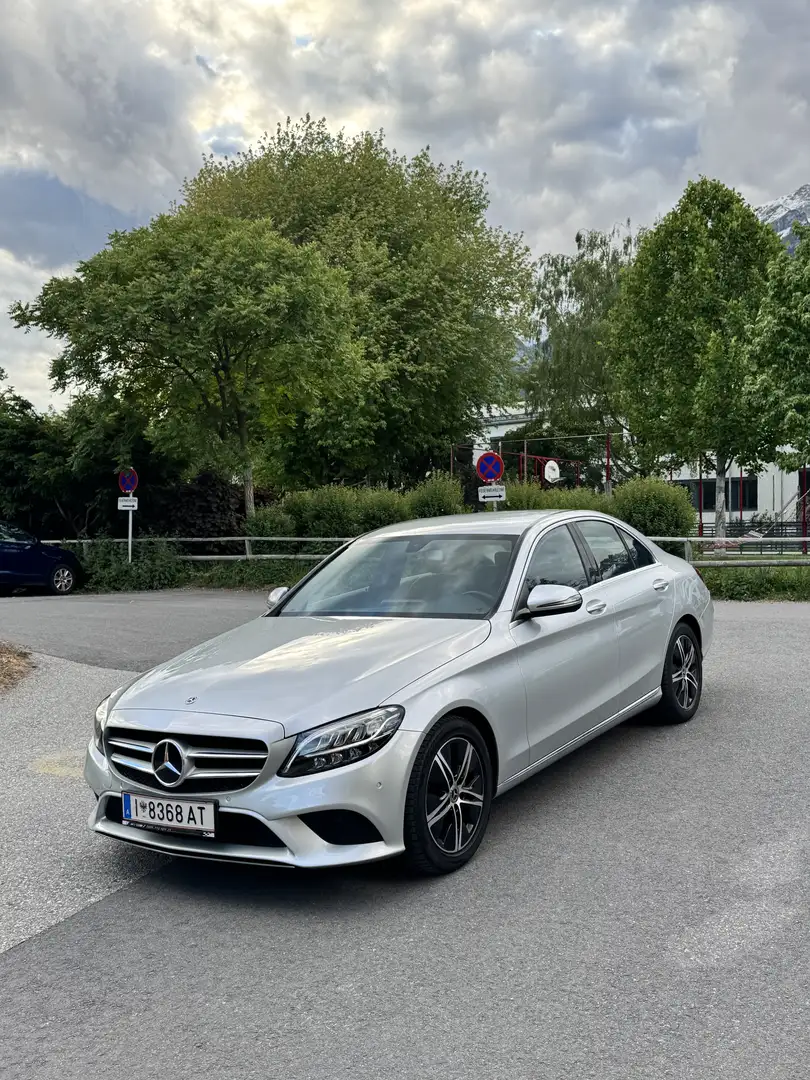 Mercedes-Benz C 180 Avantgarde CDI Aut. Grau - 2