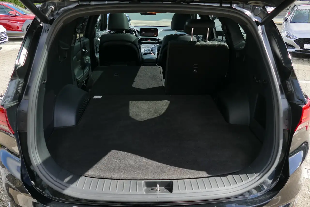 Hyundai SANTA FE SANTA FE 1.6 PHEV 4WD Signature*StHz*PANO*AHK* 13