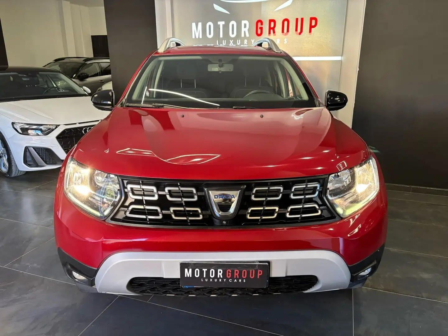 Dacia Duster 1.0 TCe 100 CV ECO-G 4x2 Prestige Rood - 2