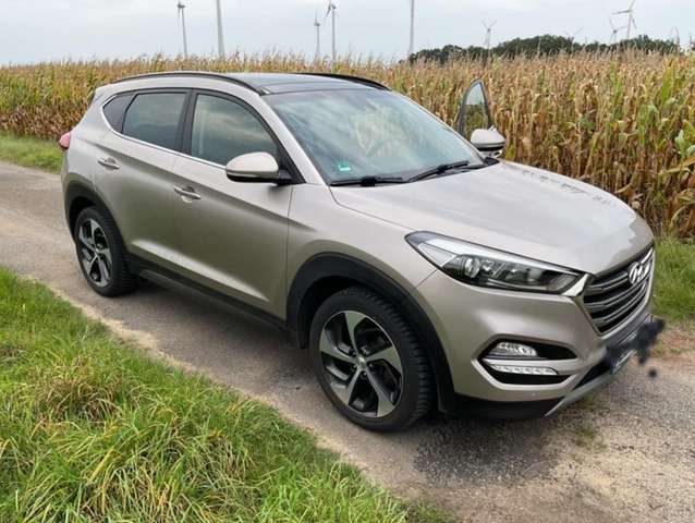 Hyundai TUCSON Tucson blue 1.7 CRDi 2WD DCTStyle