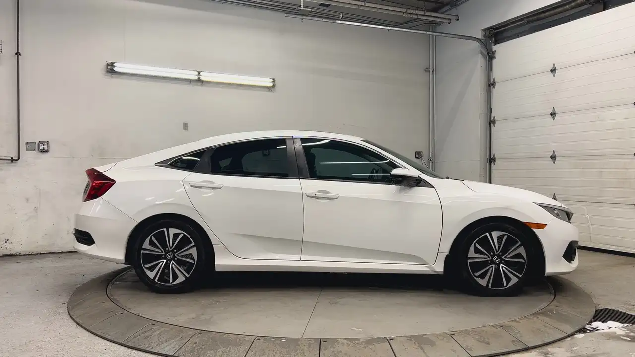 Honda Civic снимка Honda Civic