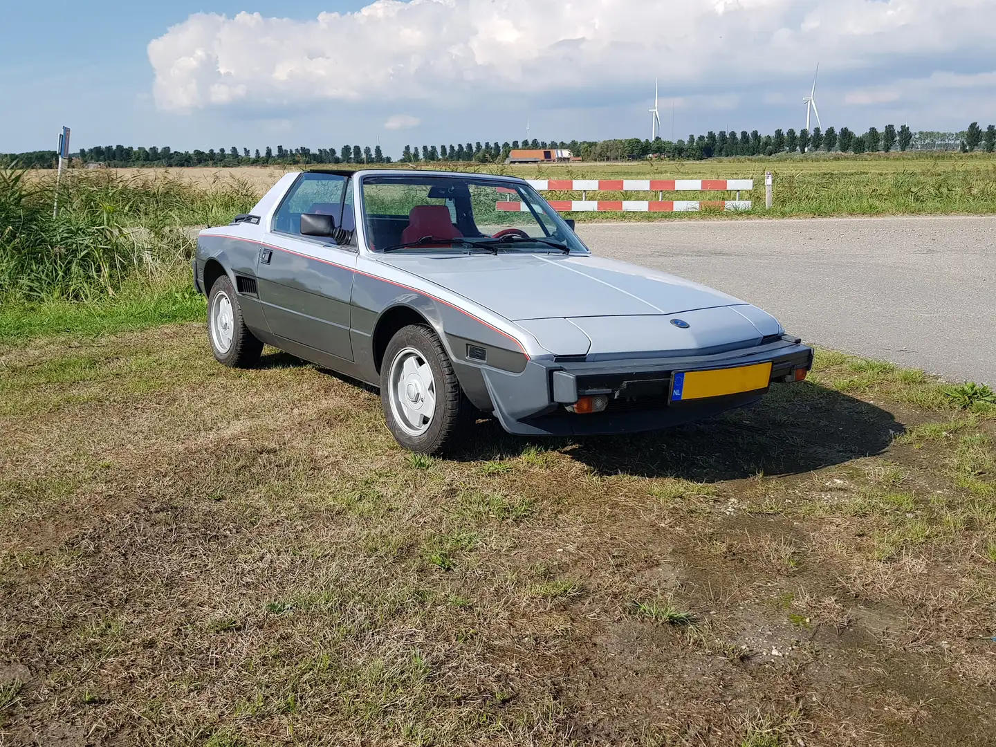 Fiat X 1/9 1.5  5-speed Šedá - 2