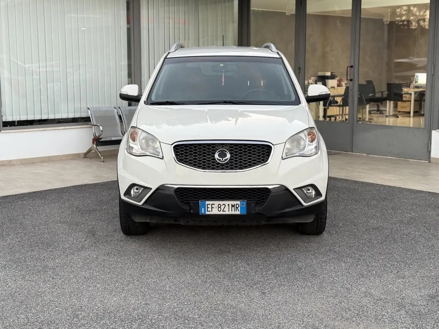 SsangYong Korando 2.0 Diesel 175CV 2WD E5 Automatica - 2011 Blanc - 2