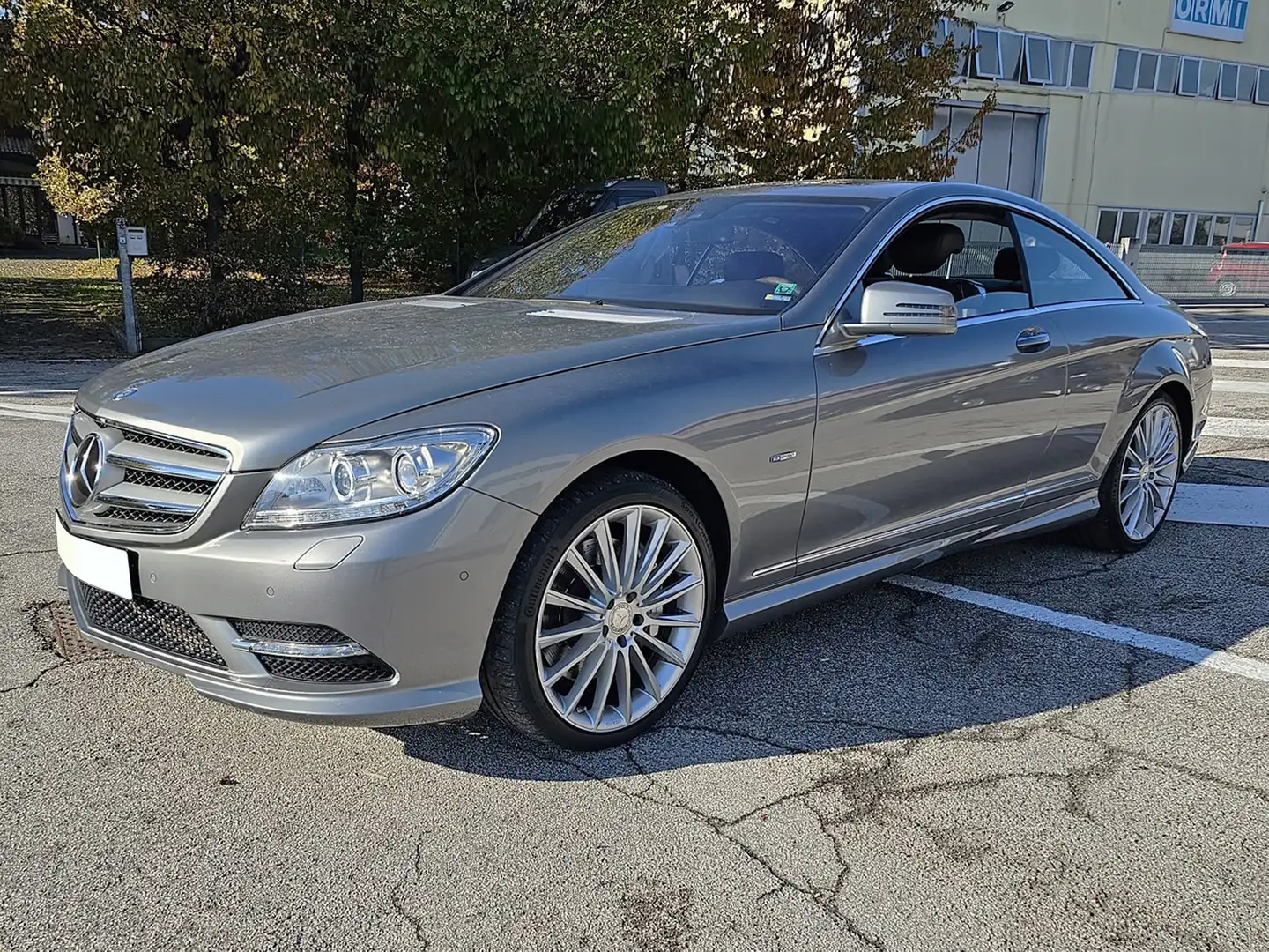 Mercedes-Benz CL 500 4-Matic Silber - 1