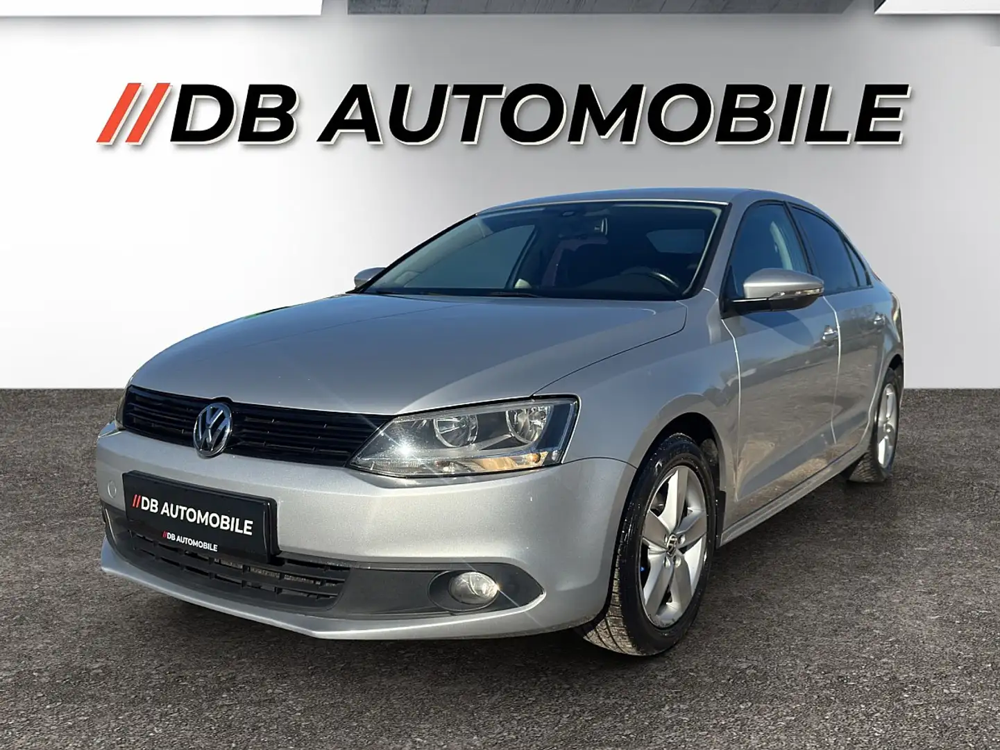 Volkswagen Jetta 1,6 TDI, Rückfahrkamera Gris - 1