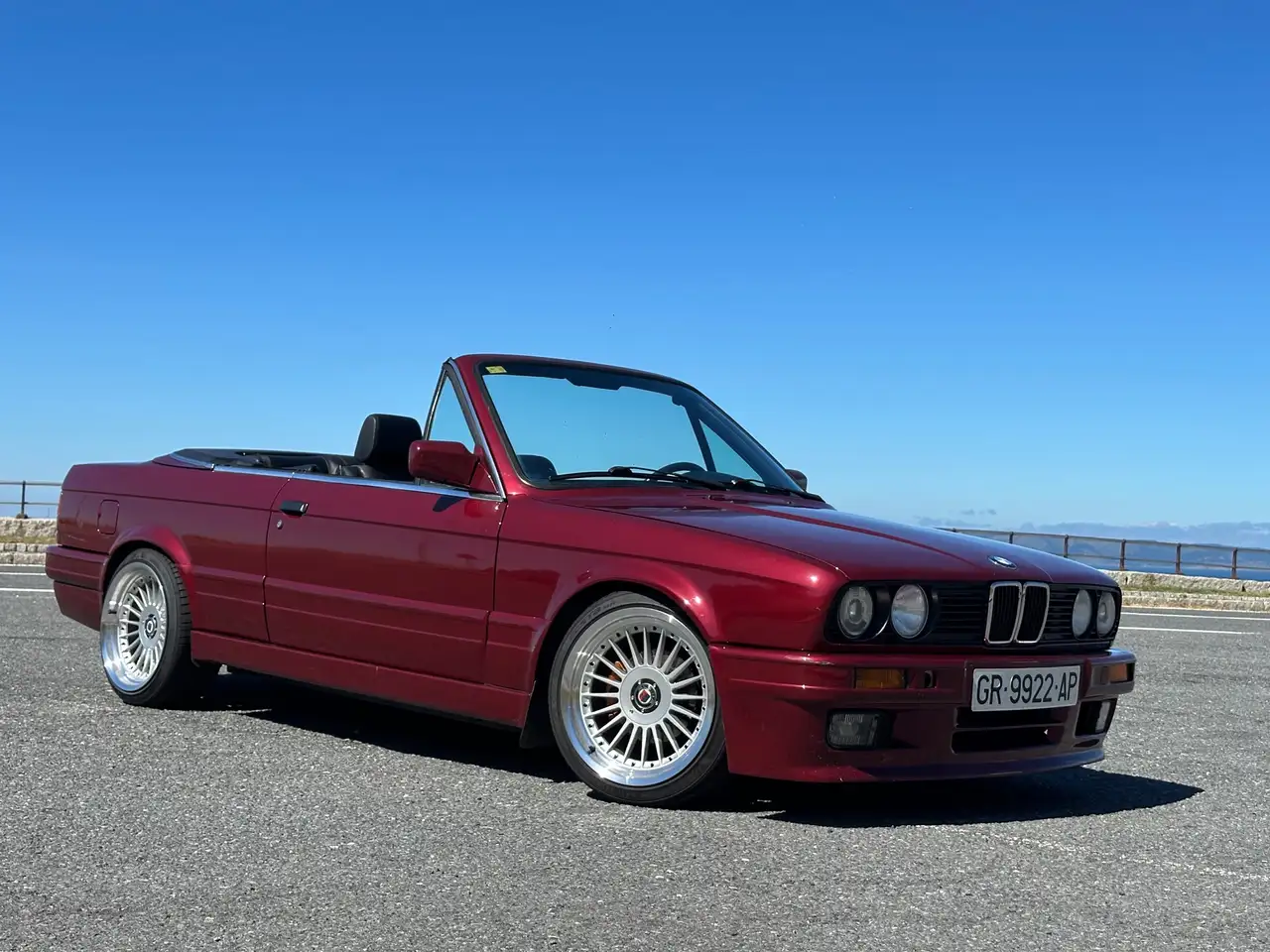 BMW 318i Cabriolet, foto 1