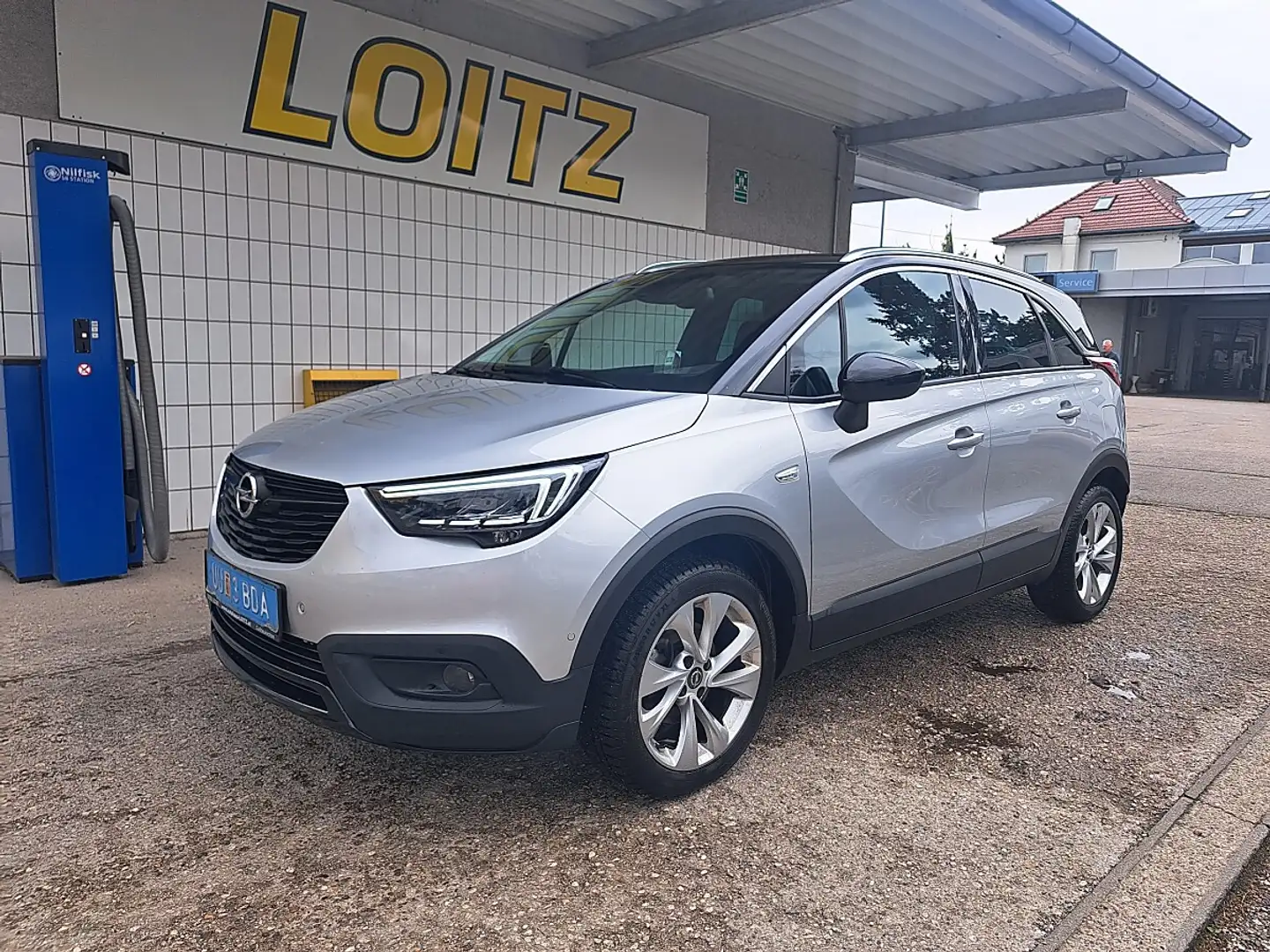 Opel Crossland X 1,2 Turbo Direct Injection Ultimate St/St Aut Silber - 1