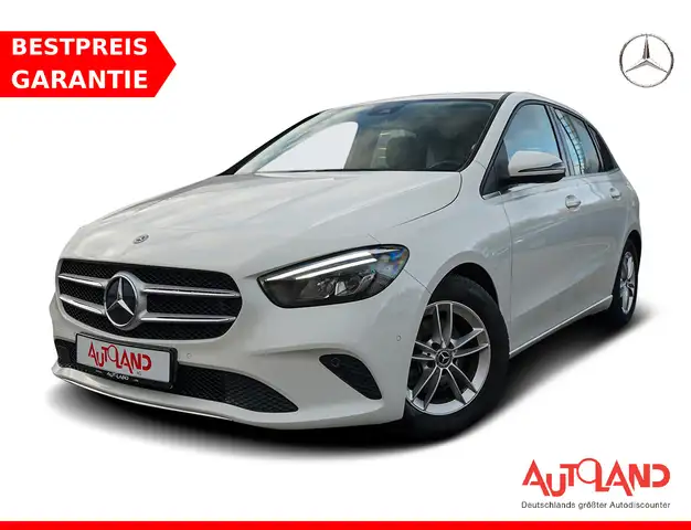 Mercedes-Benz B 180 B180 Style 7G-DCT LED Navi USB PDC Sitzheizung