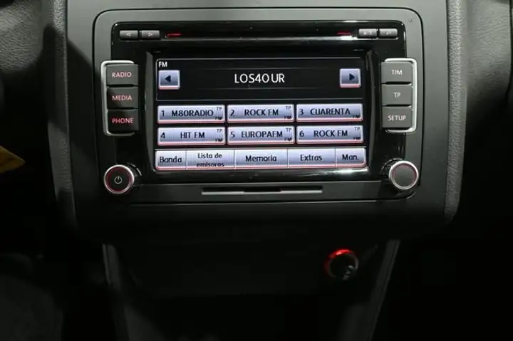 Volkswagen Touran 2.0 TDI Advance 2014, foto 15