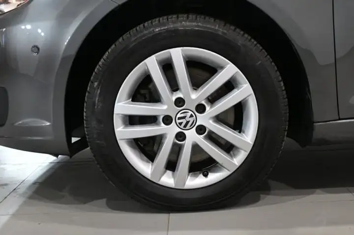 Volkswagen Touran 2.0 TDI Advance 2014, foto 27