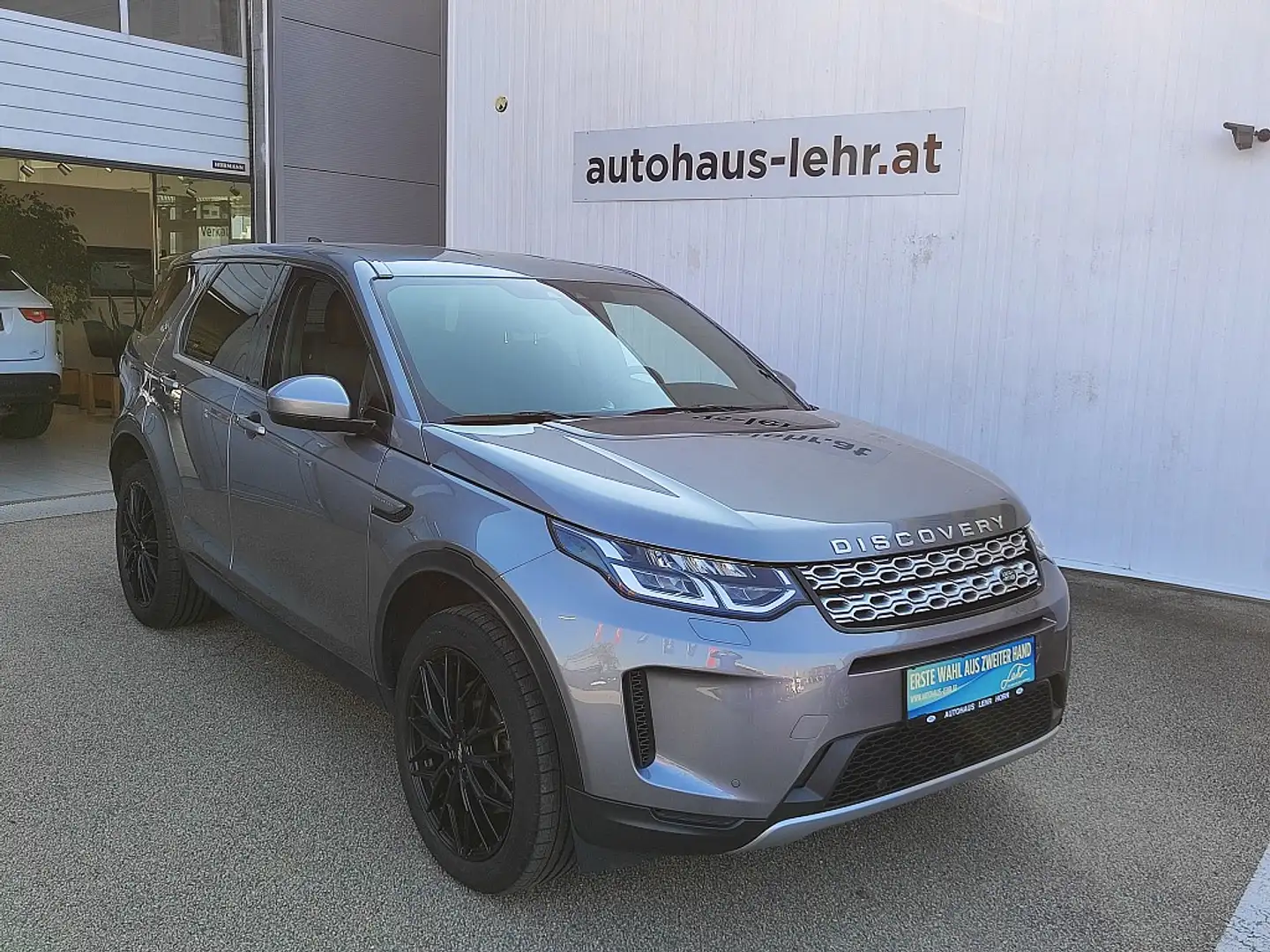 Land Rover Discovery Sport D150 4WD Aut. Grau - 1
