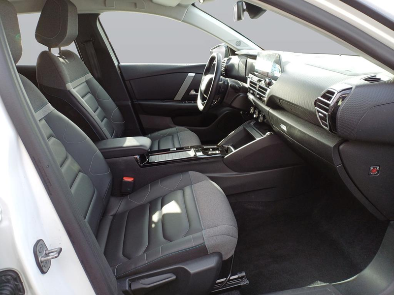 Citroen C4 PureTech 130 S&S EAT8 Shine — photo 10