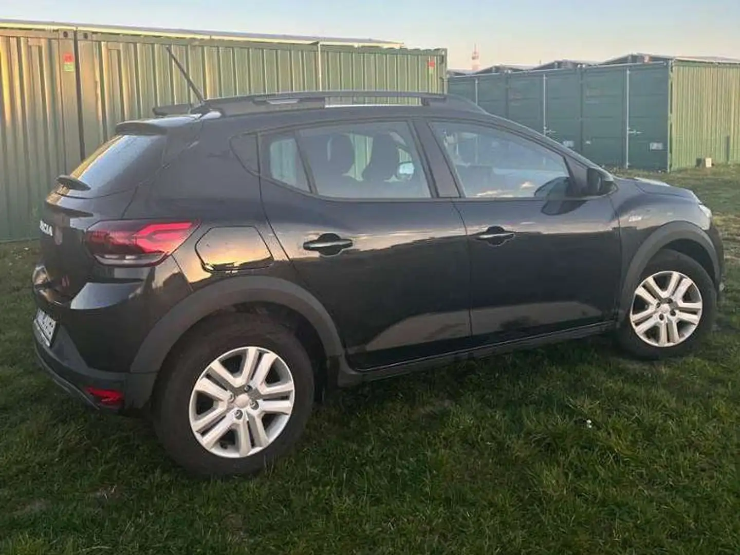 Dacia Sandero Sandero Stepway Extreme TCe 90 Stepway Extreme Schwarz - 2