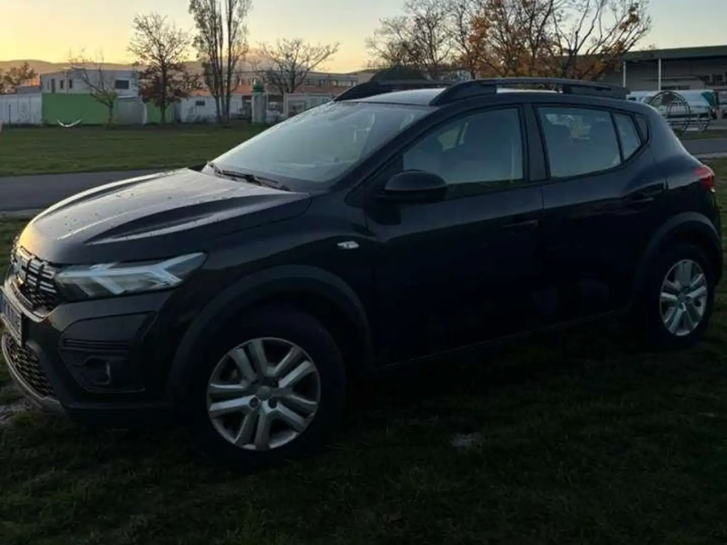 Dacia Sandero Sandero Stepway Extreme TCe 90 Stepway Extreme Schwarz - 1