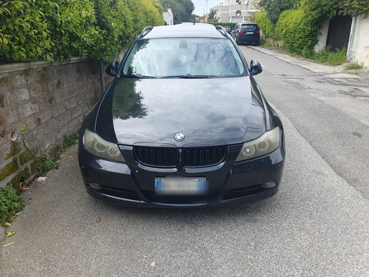 BMW 318 318d Touring Futura 143cv - 1