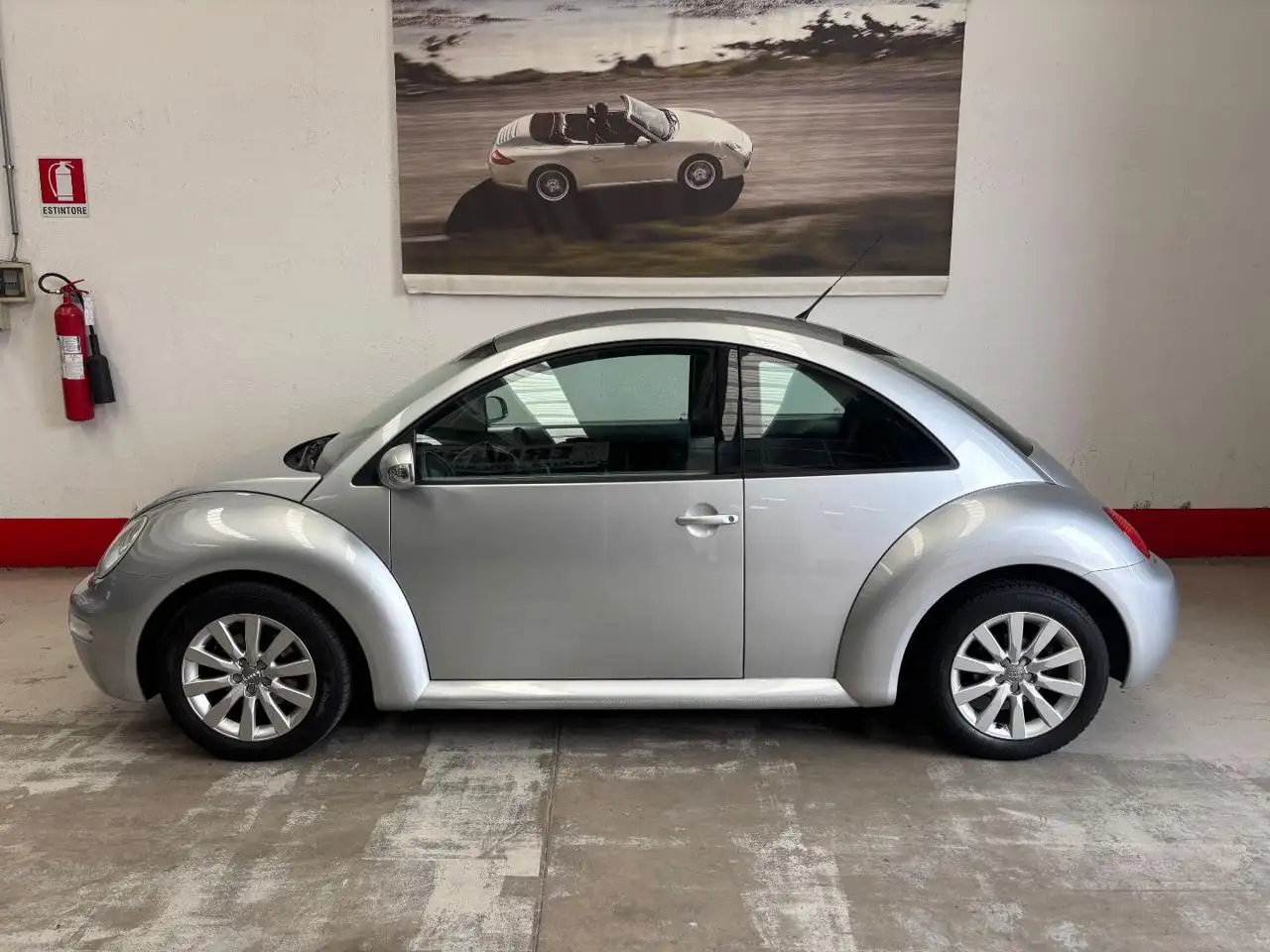 Volkswagen New Beetle