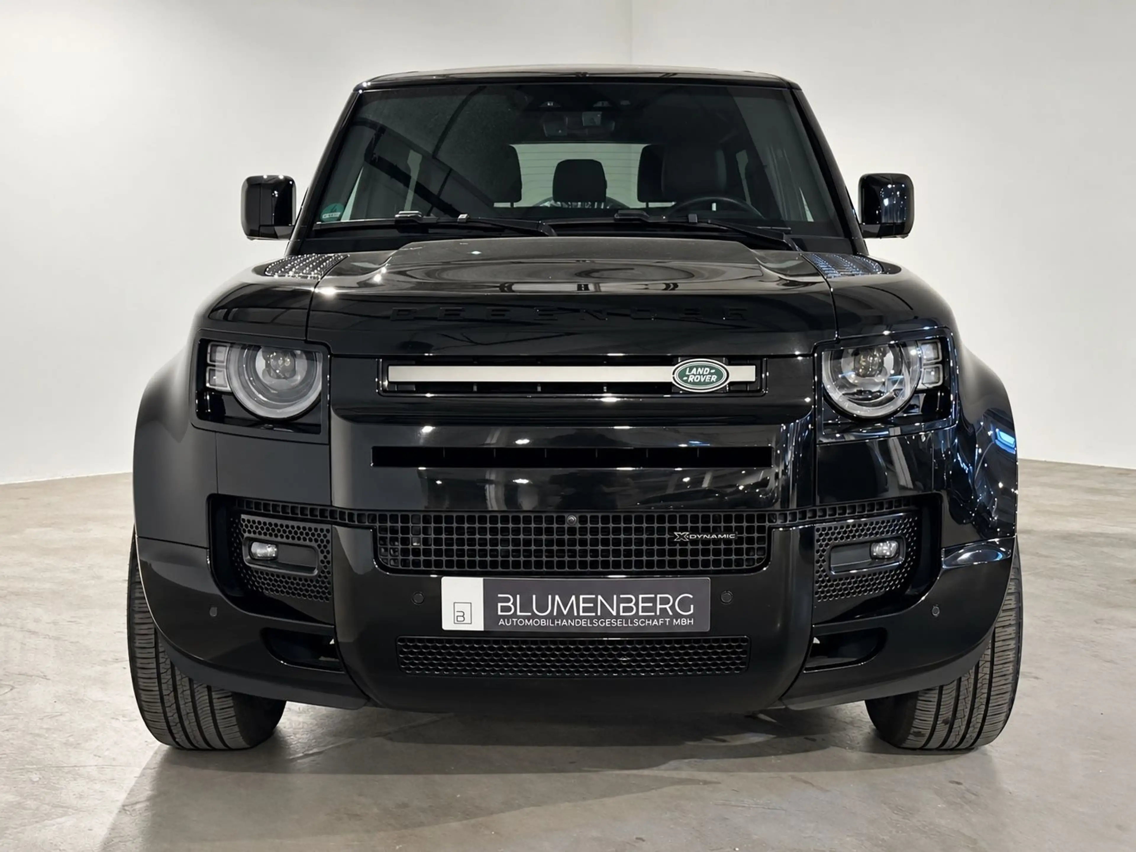 Land Rover Defender 90 D250  X-Dynamic SE*el. Faltdach,ACC* — photo 6