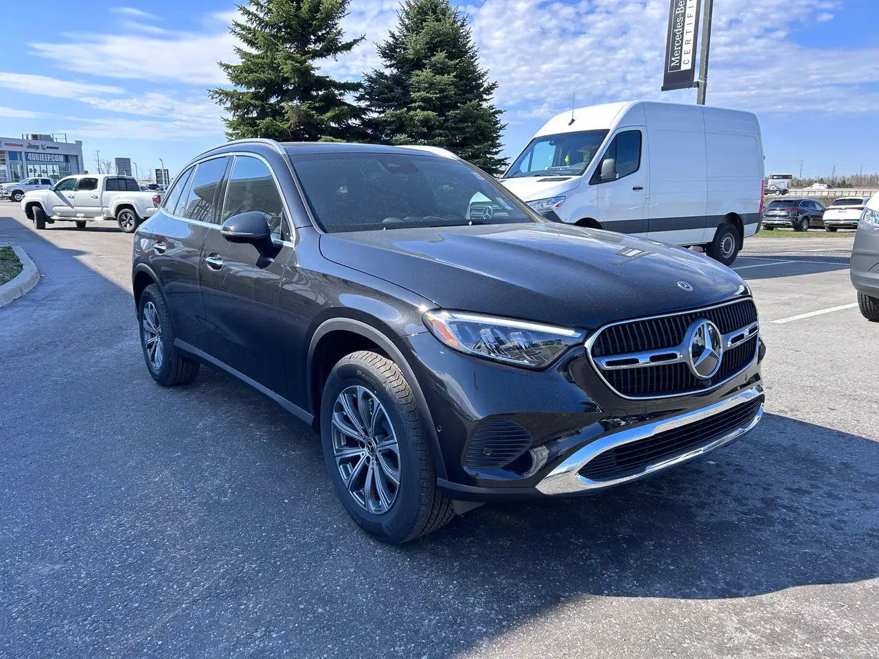 Mercedes-Benz GLC снимка Mercedes-Benz GLC