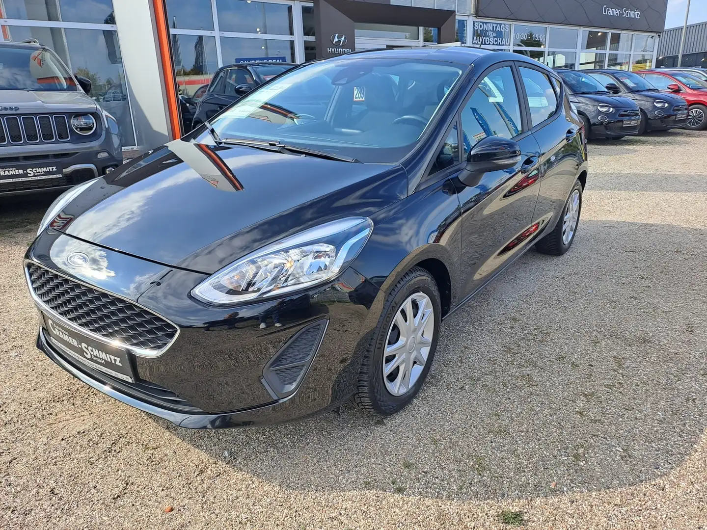 Ford Fiesta Trend Schwarz - 2