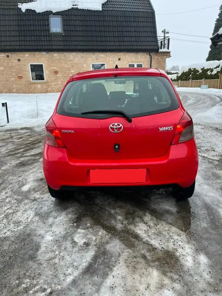 Toyota Yaris 1.3 - 87 VVT-i NaviMedia