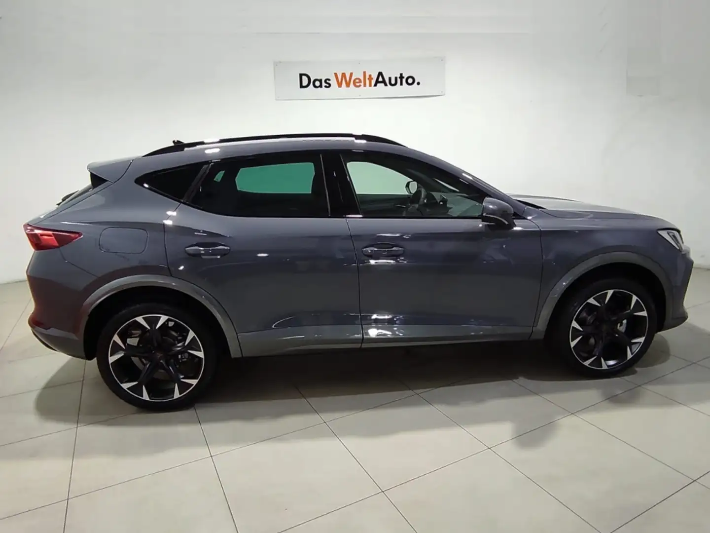 CUPRA Formentor 1.5 TSI 150 Gris - 2