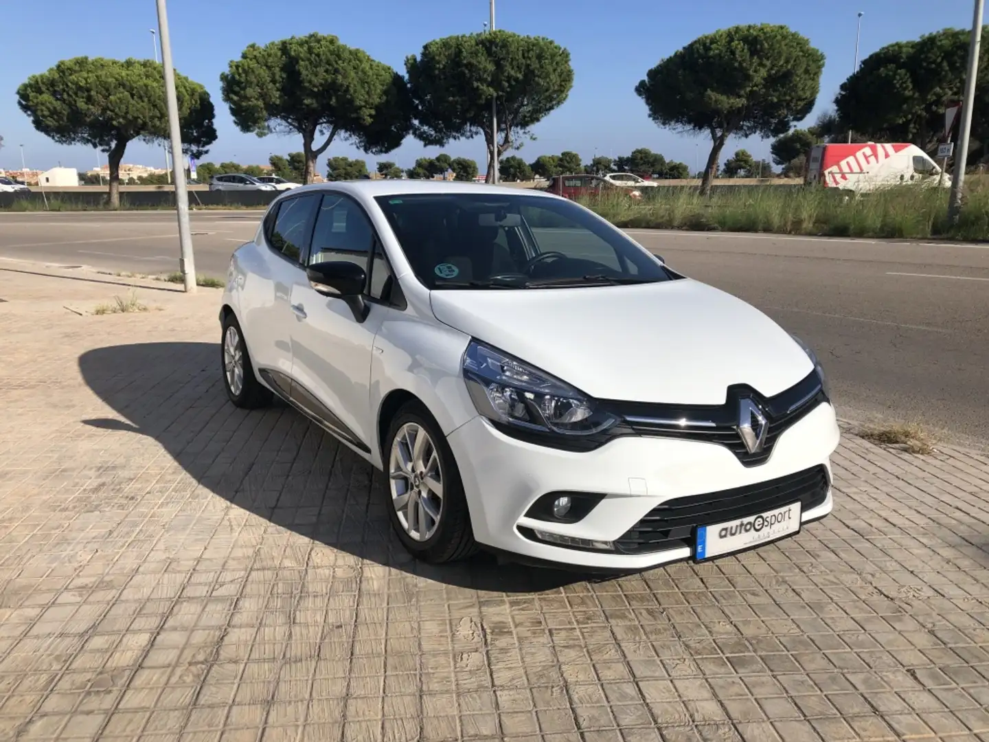 Renault Clio 1.5dCi Energy Limited 66kW Weiß - 2