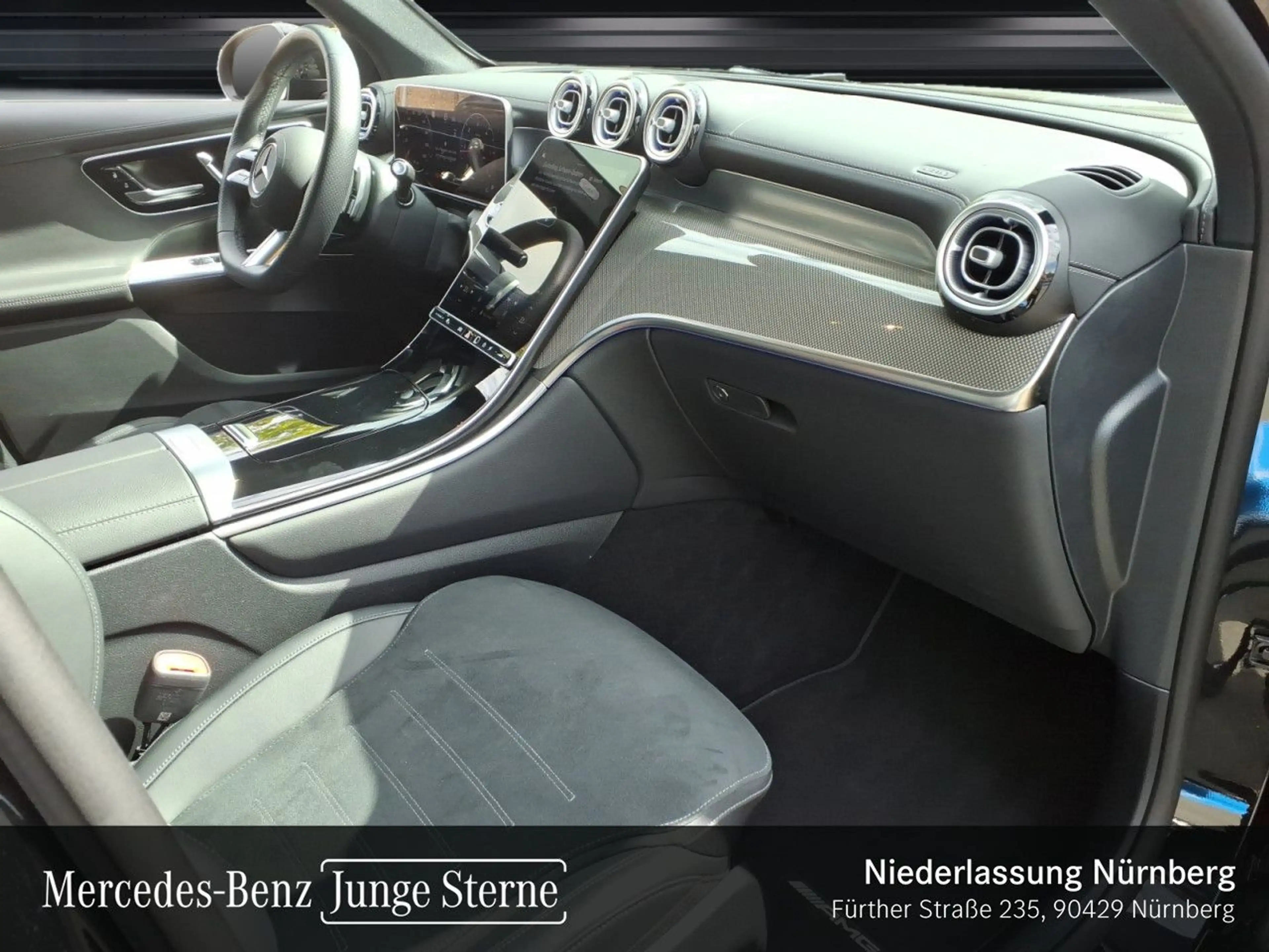 Mercedes-Benz GLC 450 d 4M AMG+NIGHT+PANO+360+AHK+KEYLESS+9G — photo 14
