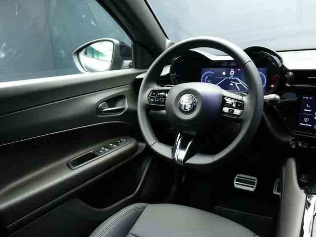 Alfa Romeo Junior view 16