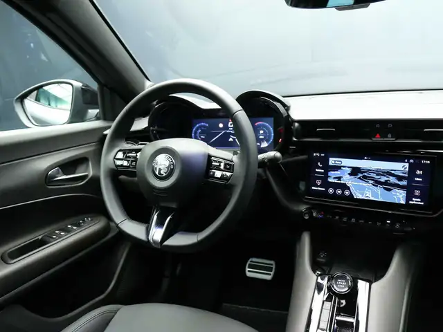 Alfa Romeo Junior view 14