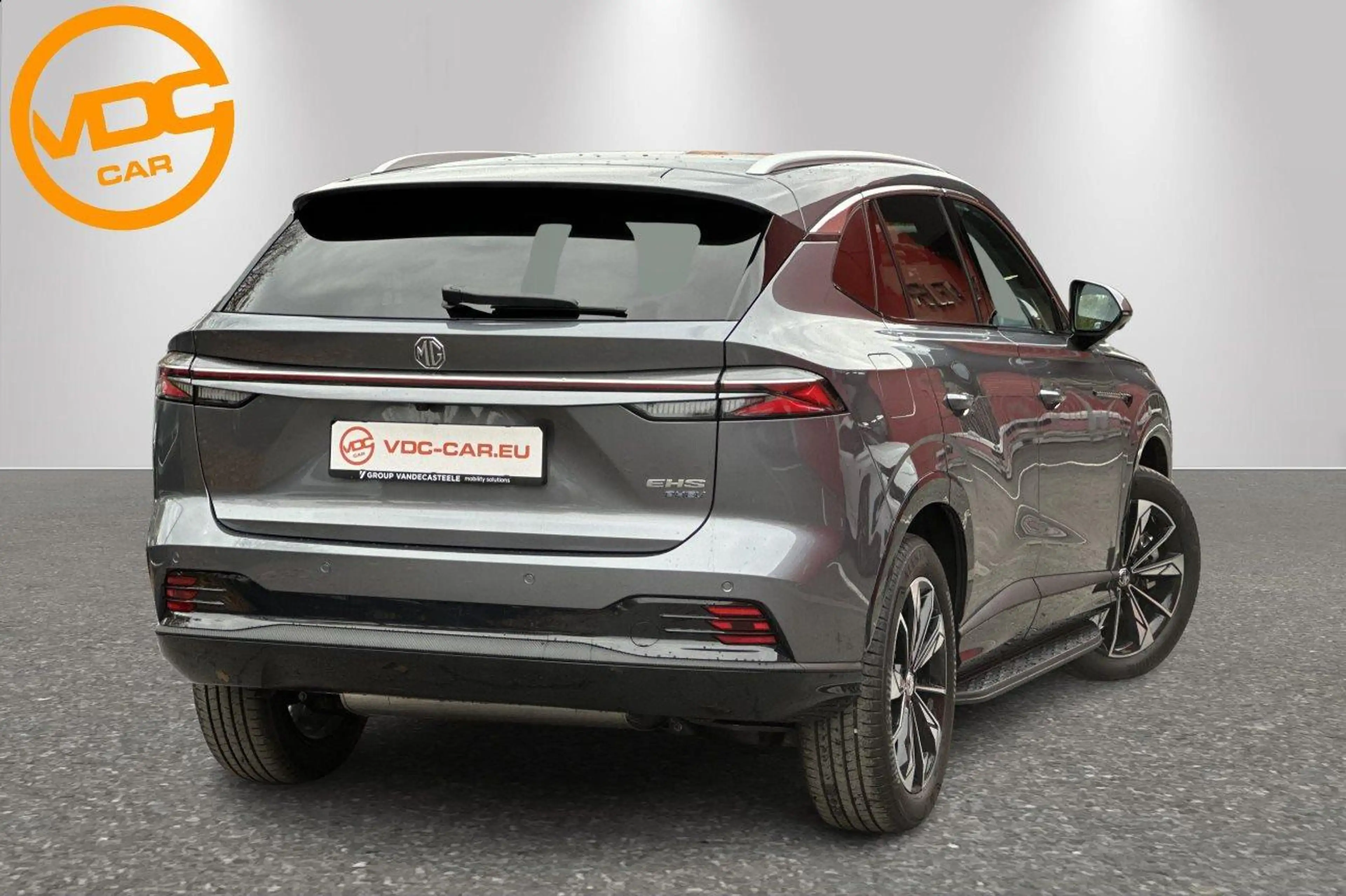 MG HS Luxury PHEV — photo 3